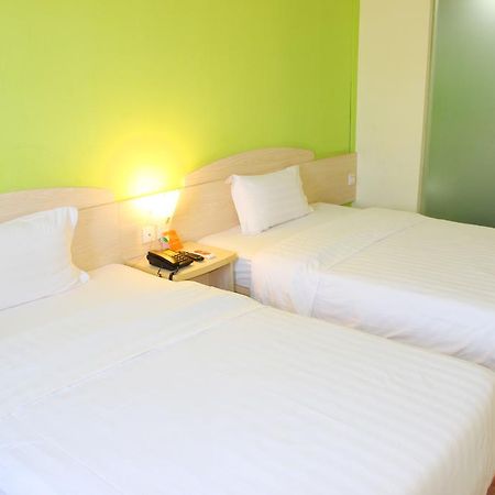 7Days Inn Shantou Jin Yuan Road Exteriör bild