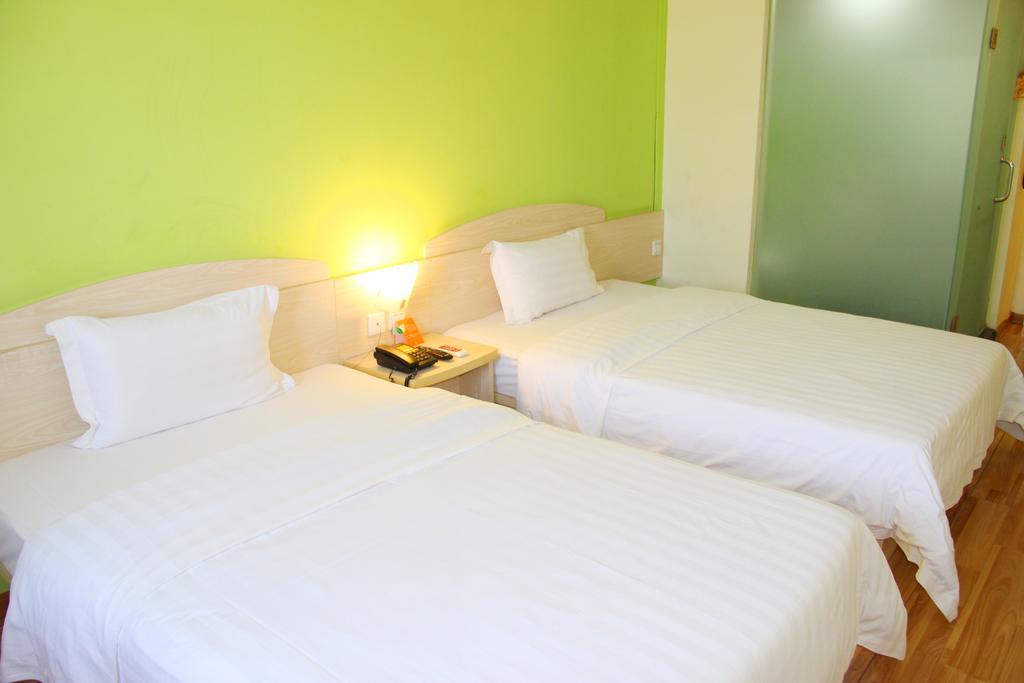 7Days Inn Shantou Jin Yuan Road Exteriör bild
